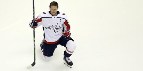 Backstrom undergoes hip surgery with no timeline for return