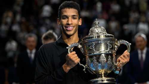 Felix Auger-Aliassime Wins Swiss Indoors For 3rd Title In October ...