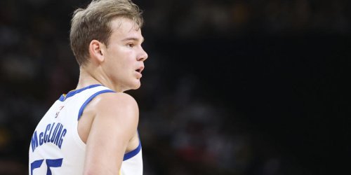 Report: Warriors release McClung, sign Lamb to training camp deal