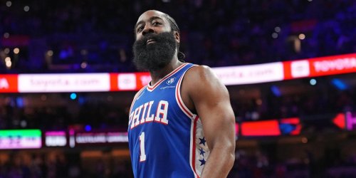 Harden breaks news of Sixers' Christmas Day matchup
