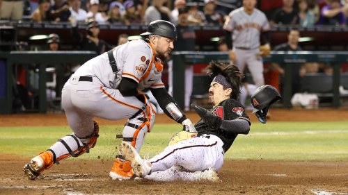 Giants slip in NL playoff race after losing opener to D-backs