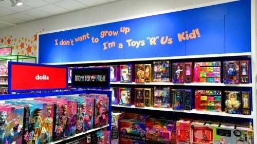 Toys R Us Reopens In Macy S Stores Where To Shop In DC Maryland    Medium 