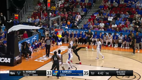 Kansas Jayhawks Vs. Howard Bison: 1st Half Highlights | Flipboard