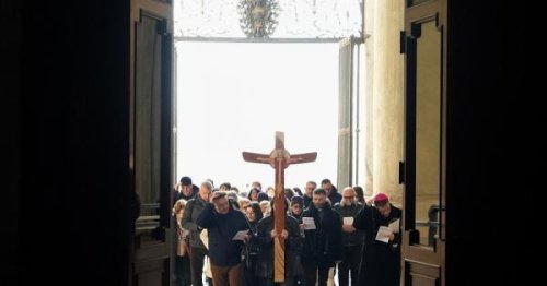 Pope Francis dies during Jubilee, leaving Holy Door open in papal first