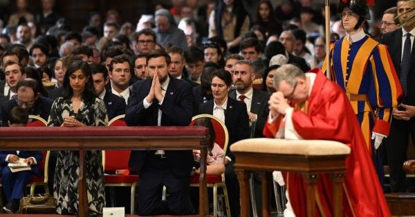 A tone-deaf Good Friday tweet from US embassy at Vatican: Curb illegal immigration