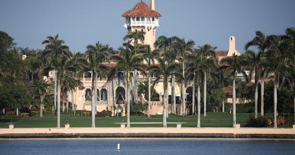Catholics for Catholics host schismatic gala at Mar-a-Lago