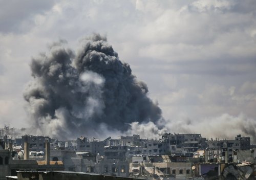 Krieg in Gaza | Israelische Kriegsverbrechen: Das Schweigen im Walde
