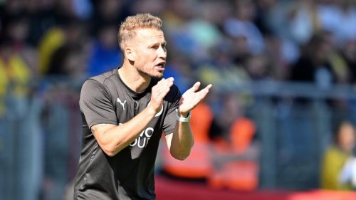 Eintracht-Coach Pfitzner: "Mich interessieren die 34 Spieltage davor nicht"