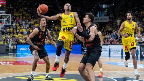 Basketball: Rostock Seawolves und Baskets Oldenburg in den Play-ins