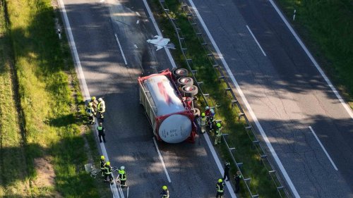 Unfall mit Tanklaster auf der A14: Sperrung Richtung Wismar aufgehoben