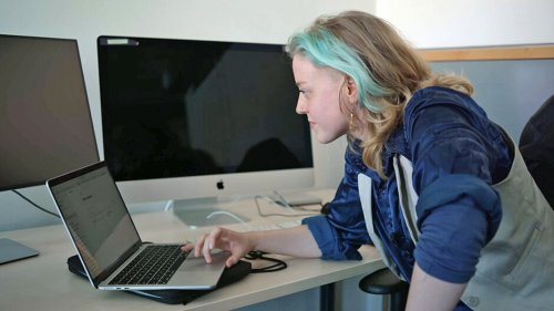 Das Ende der Literatur? Wenn Künstliche Intelligenz Bücher schreibt