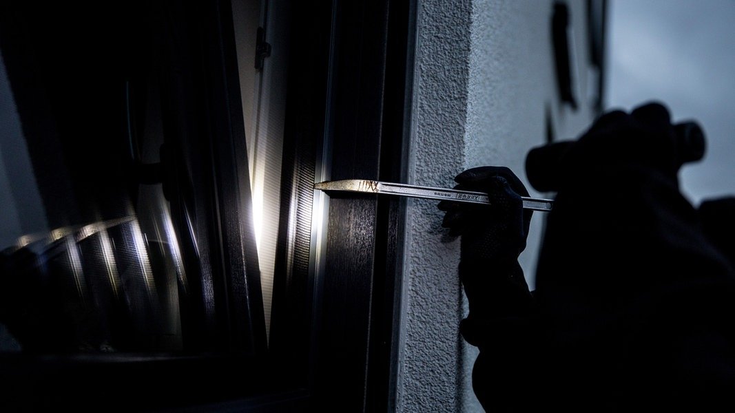 Einbruch in Spielhalle in Hagenow: Täter erbeuten Bargeld