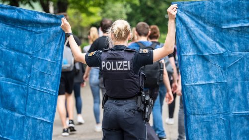 Armbrustattacke in Bremerhaven: Verdächtiger in U-Haft