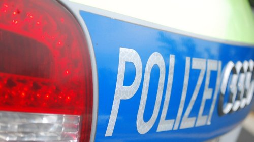Nächtlicher Überfall mit Kanthölzern auf Familie in Buchholz