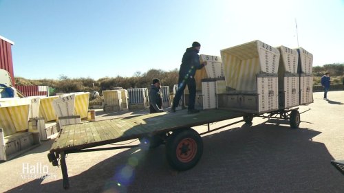 Baltrum versteigert ausrangierte Strandkörbe
