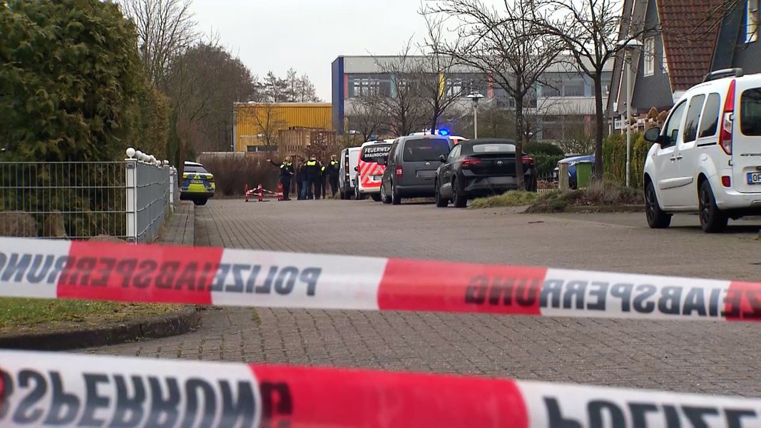 Schüsse auf offener Straße: Mann lebensgefährlich verletzt