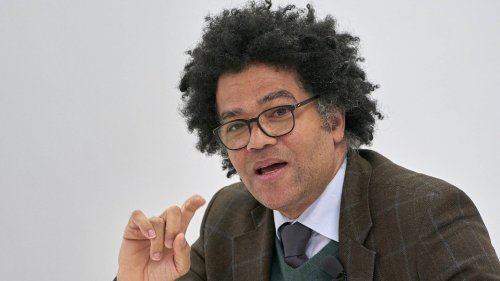 "Tauben im Gras" als Abi-Lektüre: "Eine gewisse Robustheit gehört dazu"