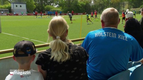Männerfußball: Holstein Kiel fährt zu Hannover 96