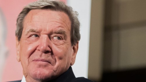 Anwalt: "Gerhard Schröder wird SPD-Mitglied bleiben"