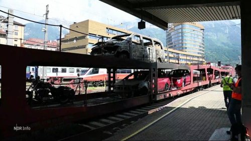 Feuer in Bahntunnel: Fahrgäste aus Nachtzug evakuiert
