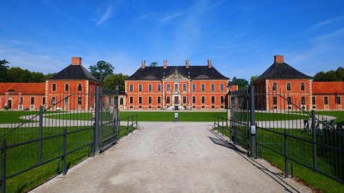 Gute Akustik und eine antike Kegelbahn: Das Schloss Bothmer