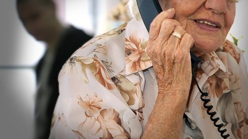 Betrüger erlangen 100.000 Euro durch Schockanruf in Strukdorf