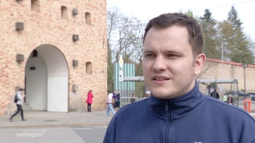 Rostocker Max Gleschinski führt Regie bei "Polizeiruf 110"