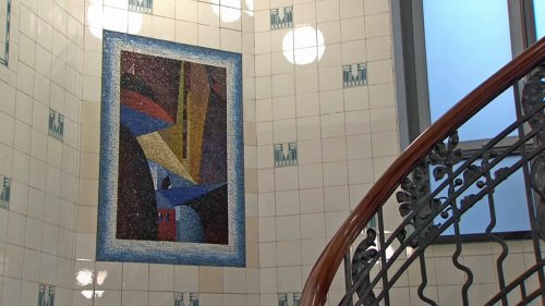 Jugendstil-Kunst vs. Handwerker: Historisches Treppenhaus verschandelt