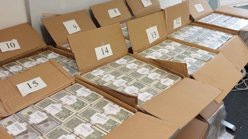 Mehr als 100 Millionen Dollar Falschgeld beschlagnahmt