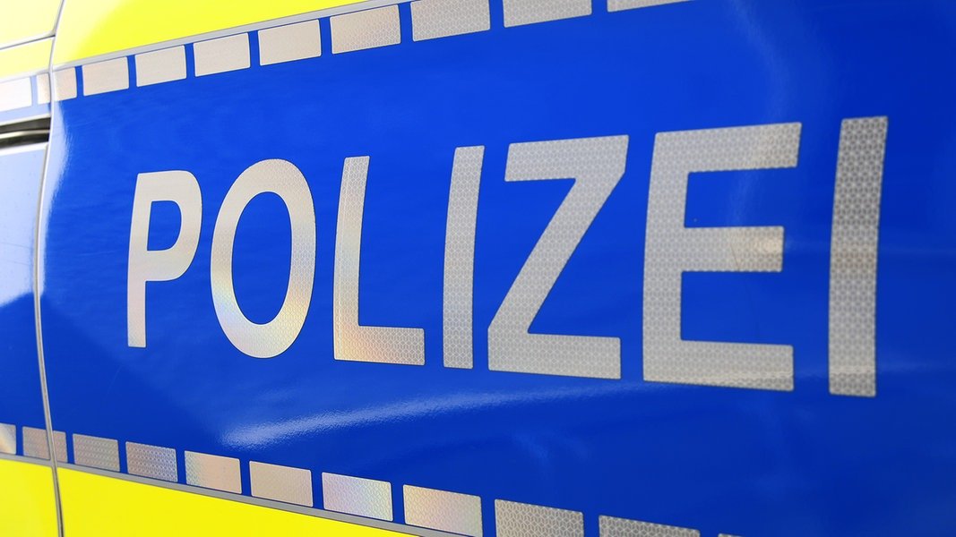 Einbruch in Lübecker Juweliergeschäft: Zeugen gesucht