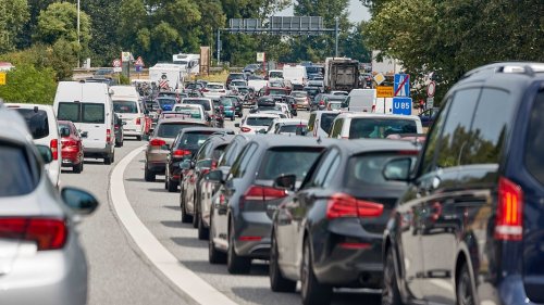 Volle Autobahnen in Hamburg - Sperrung kommt dazu