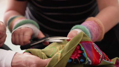 Aus alt mach Mode: Upcycling-Projekt setzt Zeichen gegen Fast Fashion