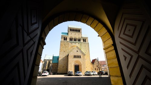 Bistum Hildesheim lässt Missbrauch in Einrichtungen untersuchen