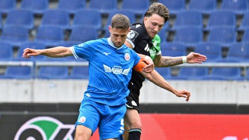 Hansa-Mittelfeldspieler Schuster: "Nicht unverdient verloren"