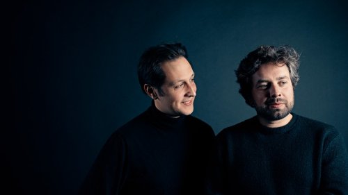 Das Geister Duo präsentiert einen Klavierabend in der Elphi