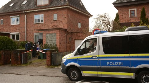 Frau mit Messer in Bergedorf getötet - Bruder vor Gericht