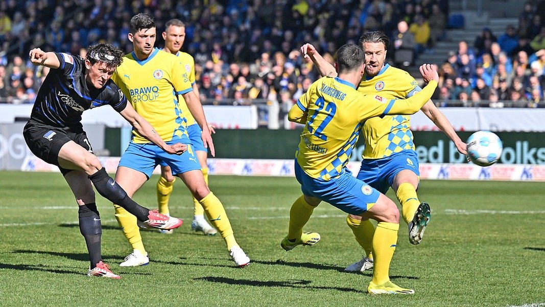 Eintracht Braunschweig geht im Kellerduell gegen Hertha unter