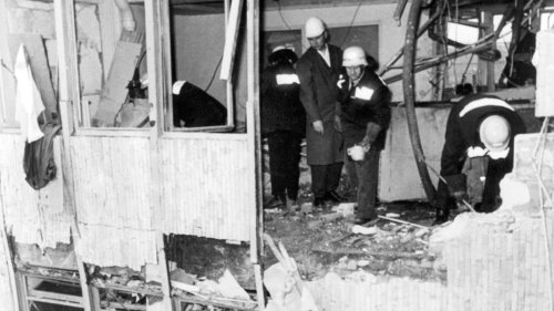 RAF verübt Anschlag auf Springer-Hochhaus in Hamburg 1972