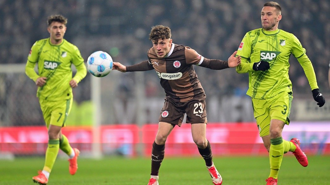 Endlich wieder ein Sieg! FC St. Pauli schlägt Hoffenheim
