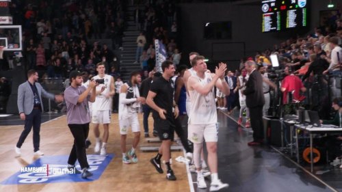 Basketballer der Hamburg Towers gewinnen erstes Heimspiel