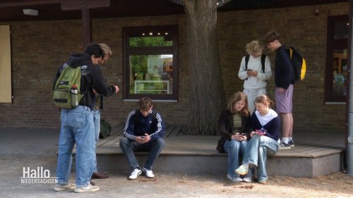 Hannover: Landtag debattiert über Handynutzung an Schulen