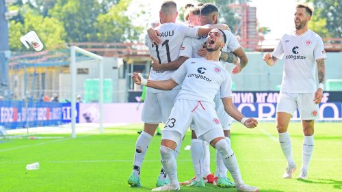 FC St. Pauli besiegt Karlsruhe und den Auswärtsfluch