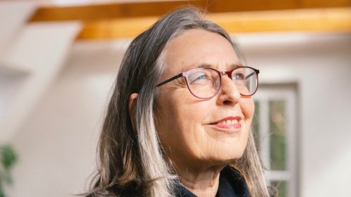 Internationaler ME/CFS-Tag: Barbara Daiber findet in der Lyrik Kraft
