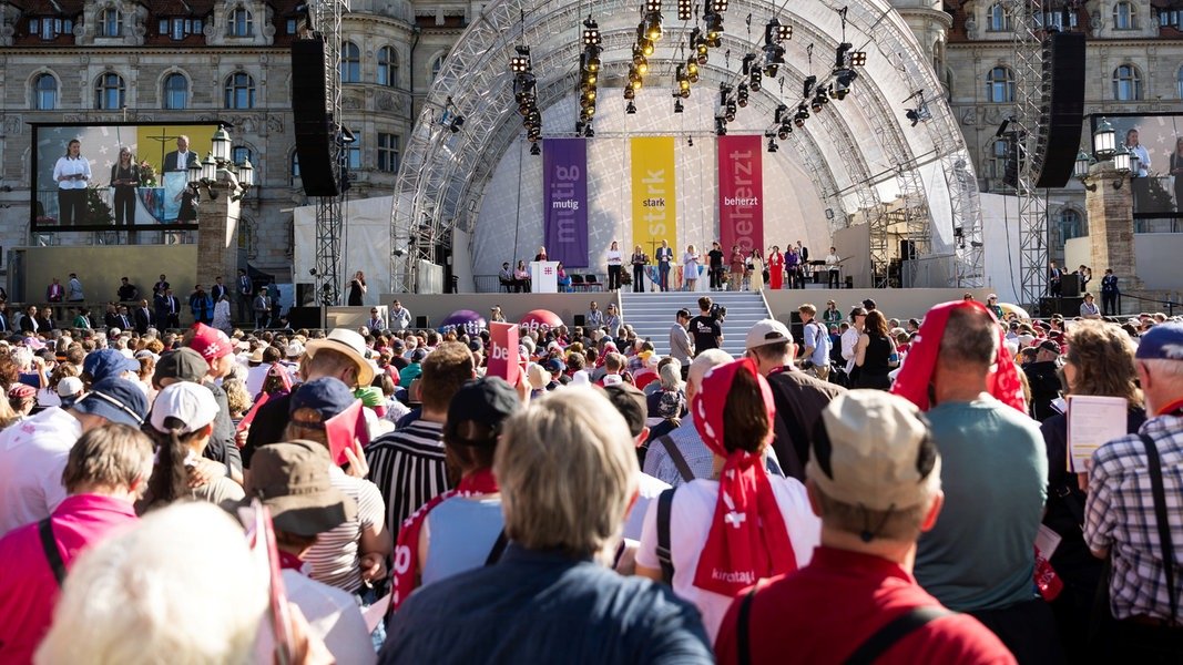 Eröffnung des Evangelischen Kirchentags - jetzt hier im Livestream!