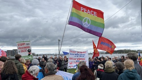 Etwa 800 Menschen demonstrierten bei Ostermärschen in MV