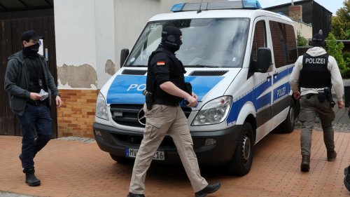 Terrorgruppe "Letzte Verteidigungswelle": Festnahmen in MV