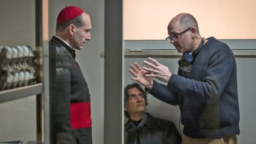 "Konklave": Edward Berger über seinen Thriller und Risse im Patriarchat