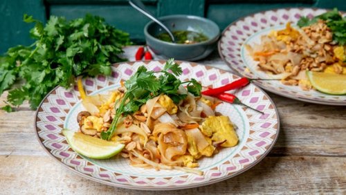 Rezept "Pad Thai: Asiatische Nudelpfanne" | NDR.de - Ratgeber - Kochen