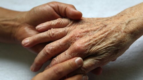 Pfleger soll Altenheim-Bewohnerin in Lingen missbraucht haben