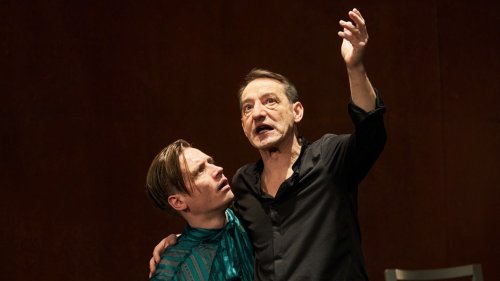Cyrano de Bergerac beeindruckt im Ernst Deutsch Theater